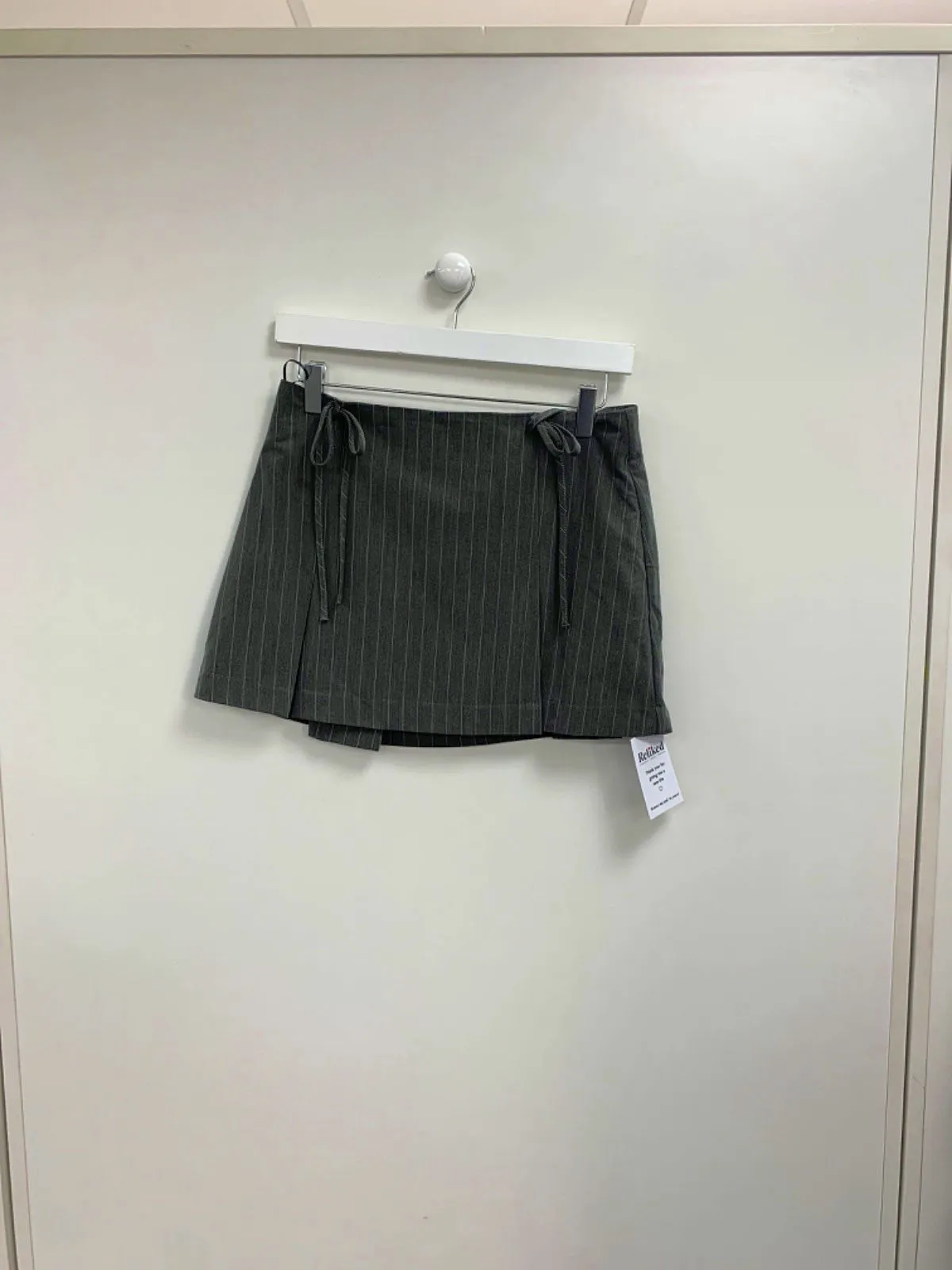 Modstrom Grey Pinstripe EmiliaMD Tie Top XS