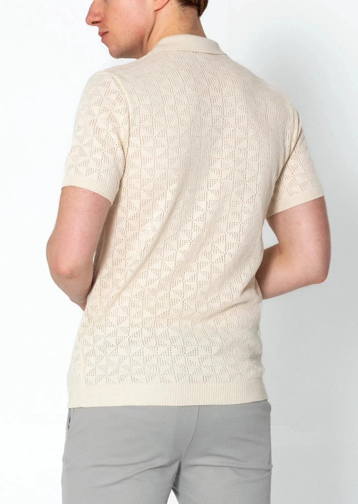RNT23 Geometric crochet polo shirt beige